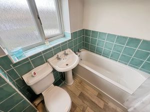 Bathroom- click for photo gallery